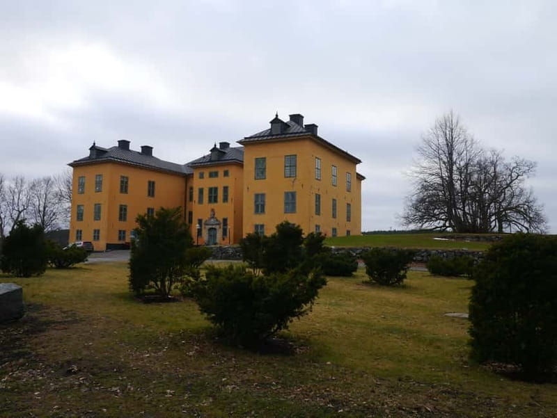 1-day 7h Royal Palace and Castle Tour from Stockholm - A 7-hour Palace Road Trip From Stockholm: What You’re Really Buying