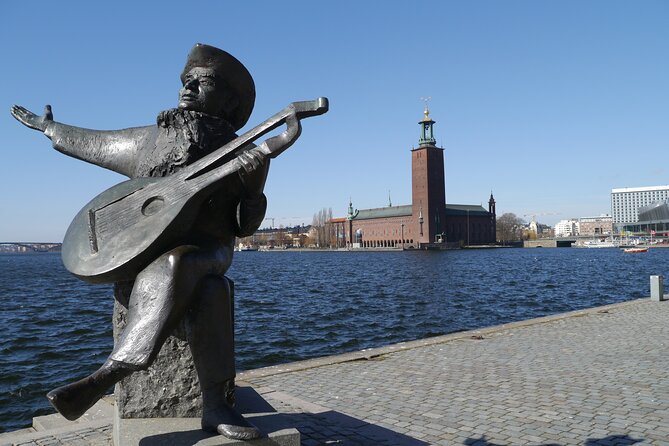 3-Hour Private Walking Tour in Stockholm - How the walk is paced: 3 hours, 10 stops, and no indoor entries