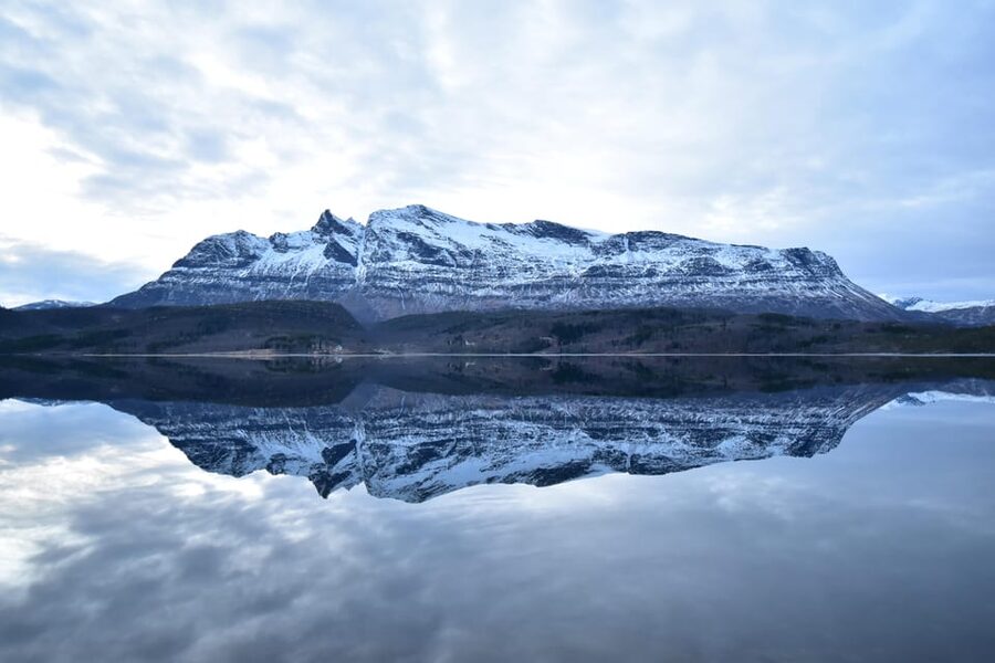 Abisko: Fjord Sightseeing and Photography Tour - A half-day fjord chase from Abisko, built for photography