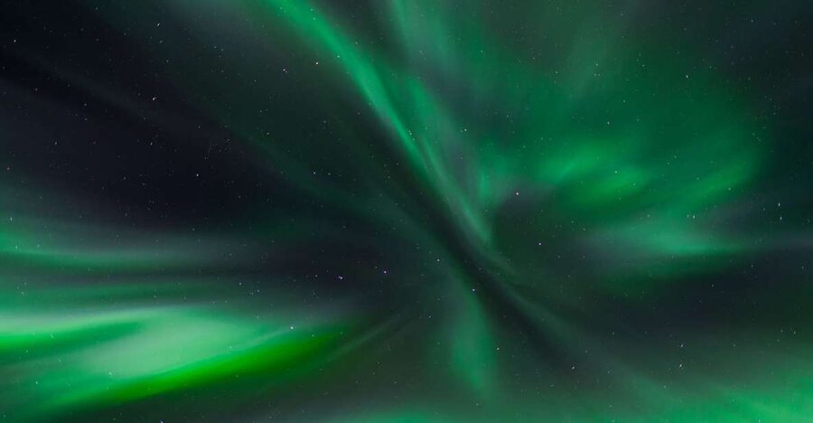 Abisko: Guided Aurora Chase with Hotel Transfers - Pickup and Drop-Off, Including the No-Kiruna Rule
