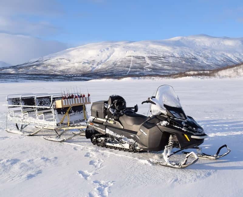 Abisko: Ice Fishing Experience - Watching the Lure, Waiting for the Bite, and What Happens When You See Fish