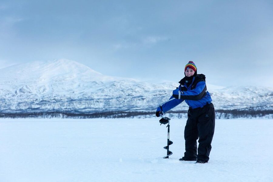 Abisko: Lake Torneträsk Arctic Ice Fishing Trip - Why Abisko Arctic ice fishing on Lake Torneträsk feels special