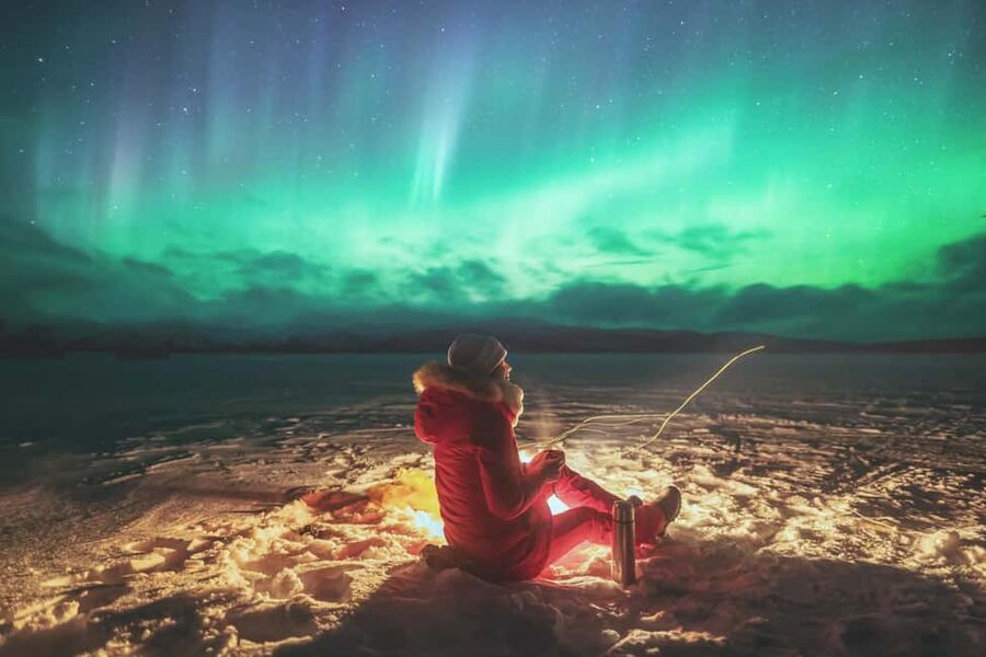 Abisko: Northern Lights Photography Tour with Dinner - 4x4 Van Runs and “Secret” Stops Far From Light Pollution