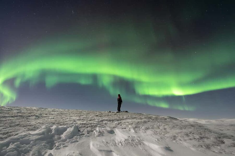 Abisko: Northern Lights Photography Tour with Dinner - When Weather or Solar Conditions Fight Back