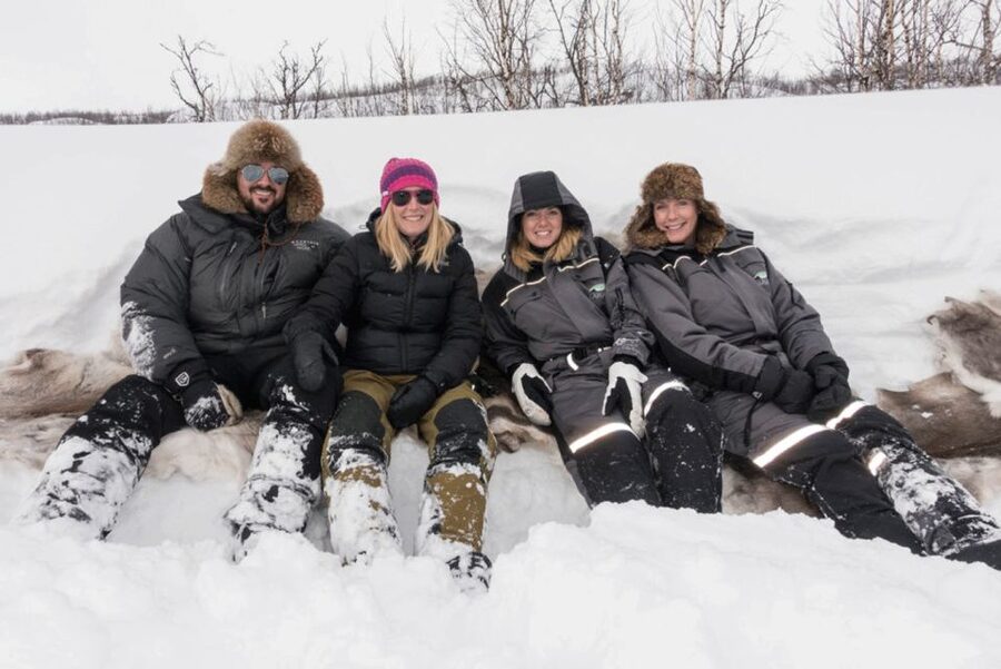 Abisko: Wilderness Snowshoe Hike - Guides and small groups: why it stays friendly and safe