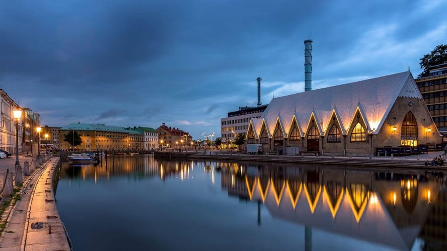 Best of Gothenburg: Private Walking Tour with a Local - Canals and Waterfront: Where Old Sailing Ships Meet Modern Boats