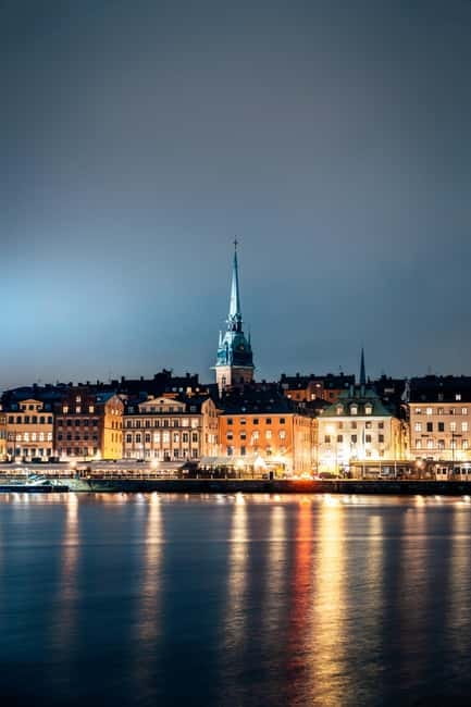 Best of Stockholm Walking Tour-3 Hours, Small Group max 10 - Meeting at Stockholm Central Station, Finding the Nils Ericson Statue