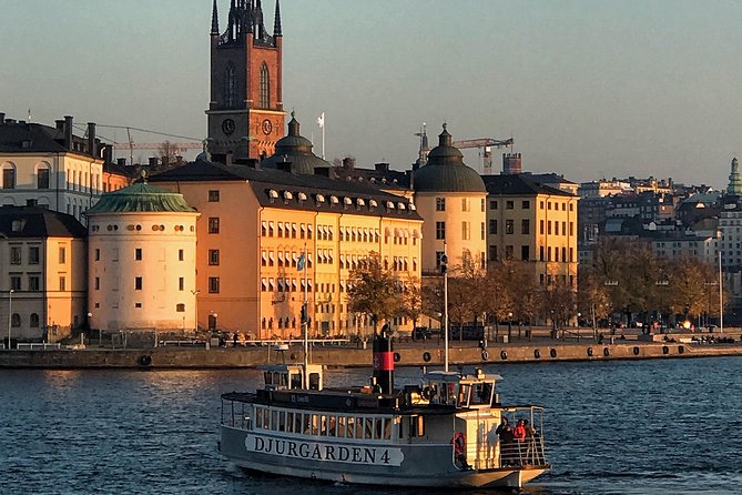 Best Stockholm Bike Tour. English, French or Spanish! - Gamla Stan and Riddarholmen: Best Photo Angles Without the Hunt