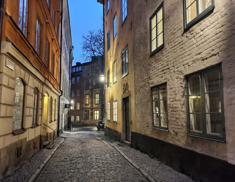 Bloody Stockholm: ghosts, horror and dark folklore 2h - The folklore cast: what you will hear about Mylingar, Skogsrået, Näcken, and trolls