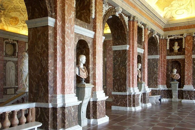 Drottningholm inner tour and Royal Swedish Palace and Castle Tour - Drottningholm in the spotlight: UNESCO grounds and the 1699 mood