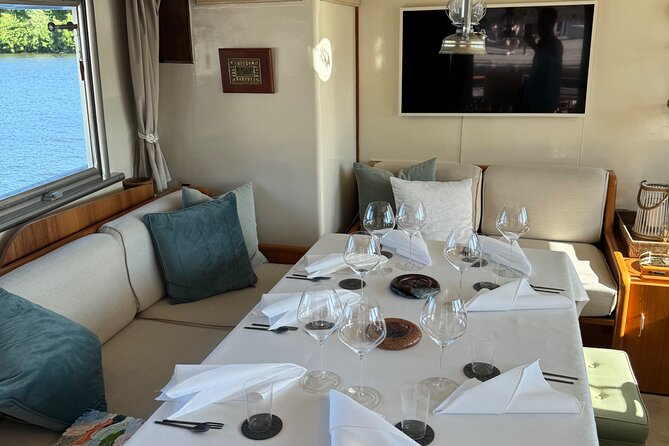 Exclusive Yacht Tour of Stockholm: sunset, dinner, lunch, cruise - Onboard Comfort: How the Yacht Experience Feels in Motion