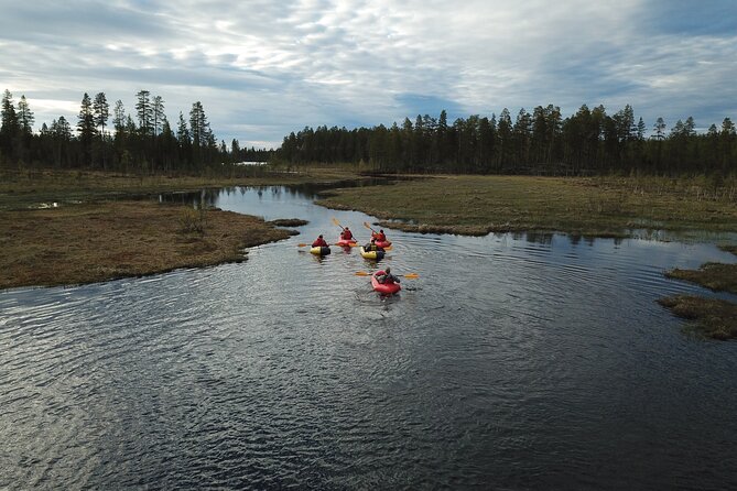 Family Packraft tour in Sälen - Lunch on the river: snacks now, wilderness feel later