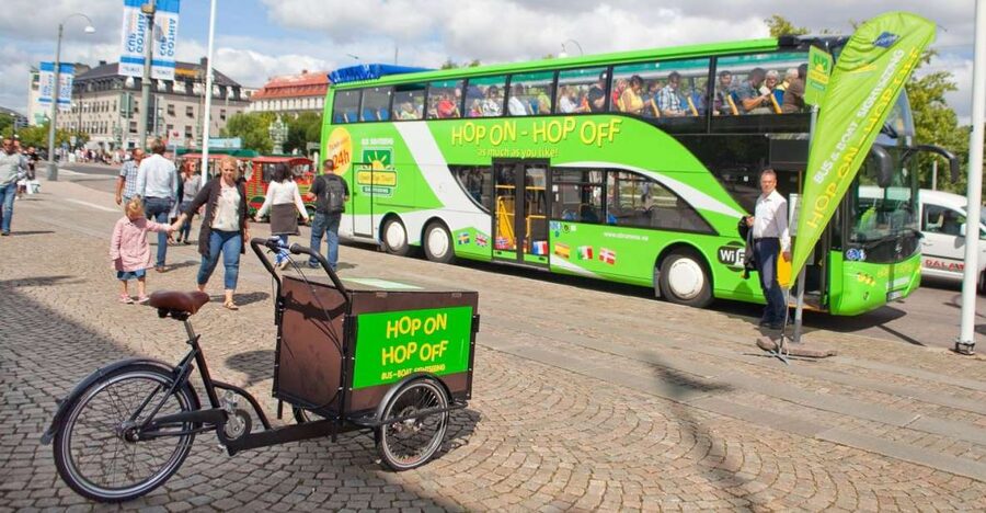 Gothenburg: 24 Hour Hop On–Hop Off Bus and Boat Tour - Where you start at Kungsportsplatsen and Stora Teatern