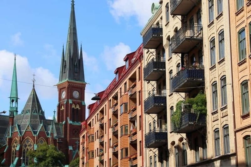 Gothenburg : Must-See Attractions Walking Tour - Why a private 2-hour Gothenburg walk beats the usual city-card circuit