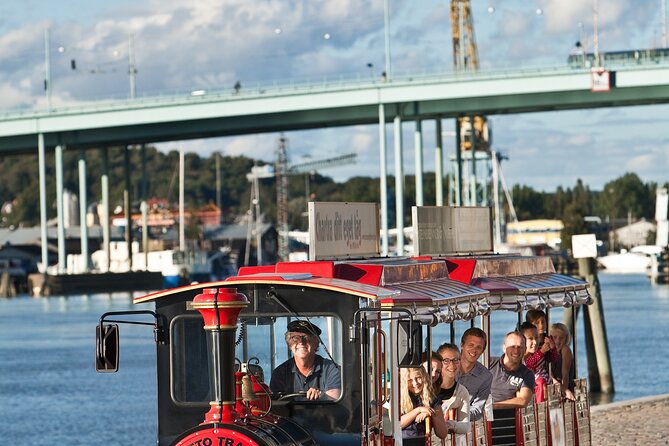 Gothenburg: Old Town Sightseeing Tour - Why this 40-minute Old Town loop works