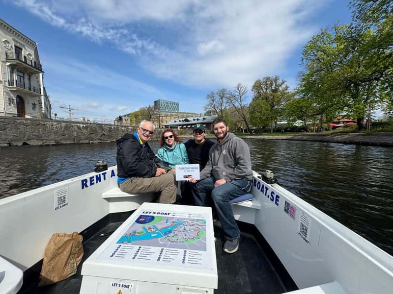 Gothenburg: Private Göta Älv Boat Tour with Pickup - Key highlights worth your attention