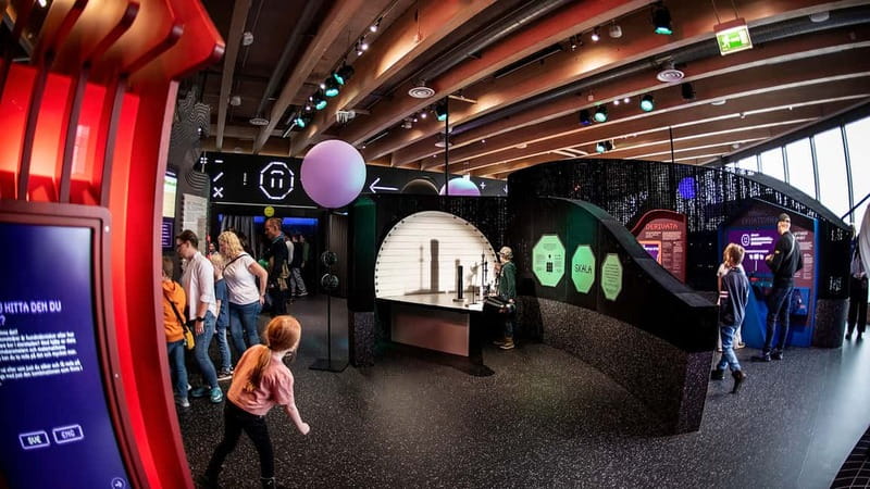 Gothenburg: Universeum Entry Ticket - Universeum in Gothenburg: a one-day science playground that actually works