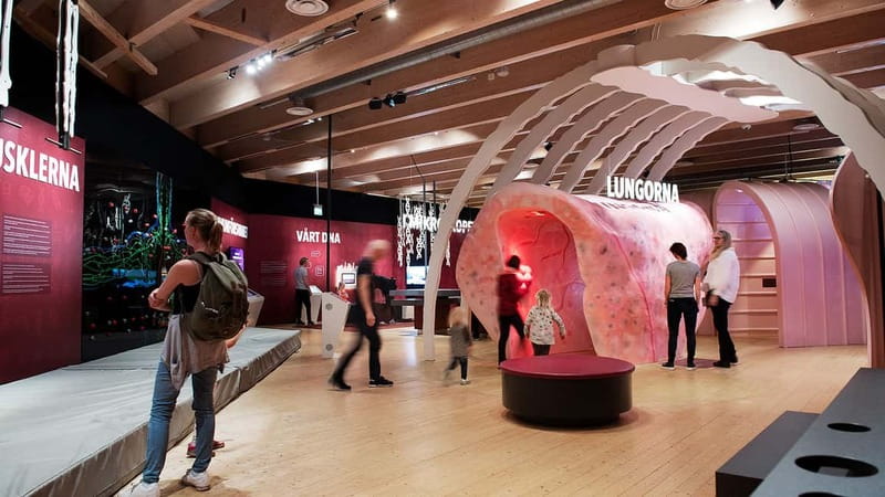 Gothenburg: Universeum Entry Ticket - Space zone: rockets, planets, and big questions