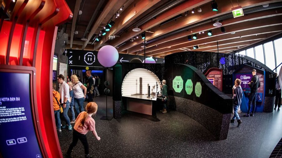 Gothenburg: Universeum Entry Ticket - Mathrix and Miniverseum: practical math and kid-scale play