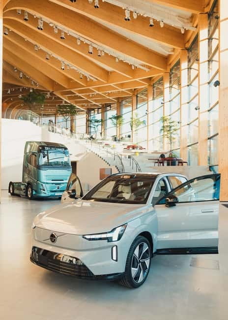 Gothenburg: World of Volvo Exhibition Entry Ticket - Shop time without losing your place in the day