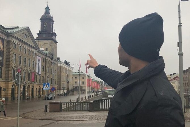 Historical Walking Tour in Restaurant and Bars in Central City - The Armory Building Stop: Gothenburg’s Second Oldest Story