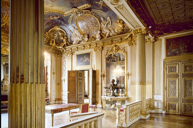 Inside The Crown: Stockholm Royal Palace Private Guided Tour - What’s included, what’s not, and small choices that affect comfort
