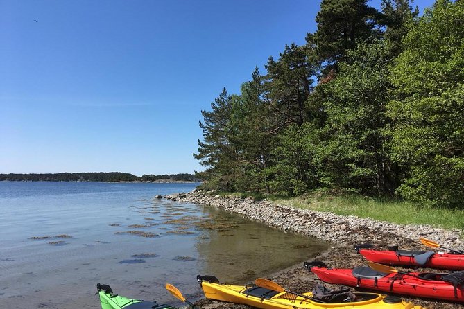 Kayak Tour in the Stockholm Archipelago with Lunch Meal - Swedish fika with coffee and pastries, then the return paddle