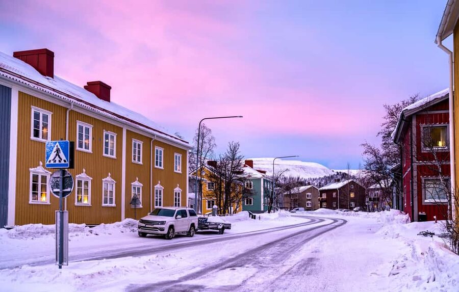 Kiruna: 3 hours city tour with guide - Old Kiruna And New Kiruna: Seeing A City Mid-Transformation