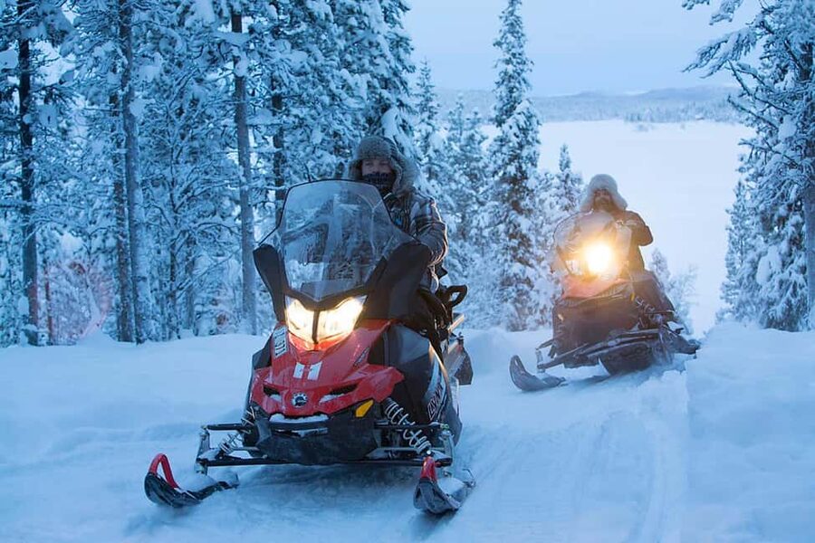 Kiruna: Northern Lights Snowmobile Tour with Dinner - Kiruna After Dark: Snowmobiles, Aurora Chances, and Why It Works