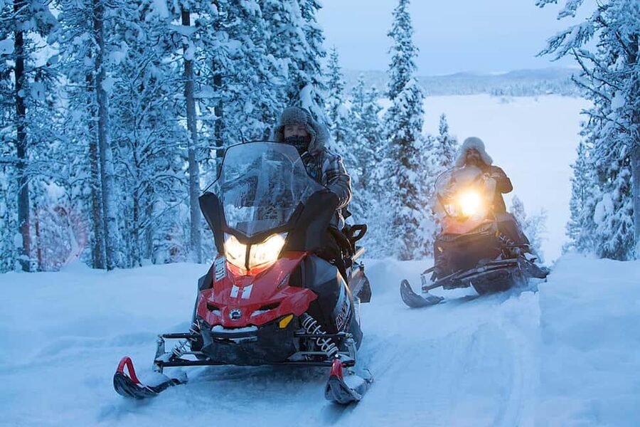 Kiruna: Overnight Snowmobile Tour with Dinner and Sauna - Key things you’ll notice