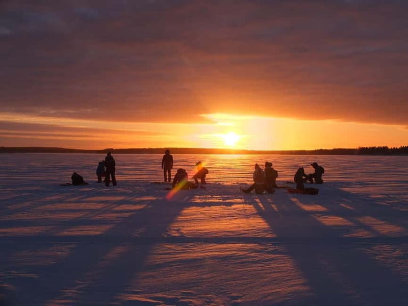 Lulea: Ice Fishing Tour in the heart of the city with Guide - Learning about local life and best spots to fish