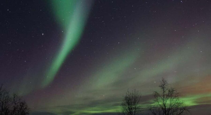 Luleå: Snowmobile Adventures & Northern Lights Hunt - Meeting point outside town, and why it matters