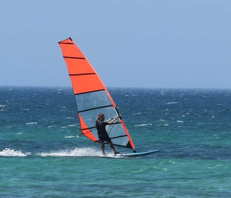 Malmö: Beginner class Dynamic Windsurfing - Price value: what $107 gets you in a 2.5-hour windsurfing intro