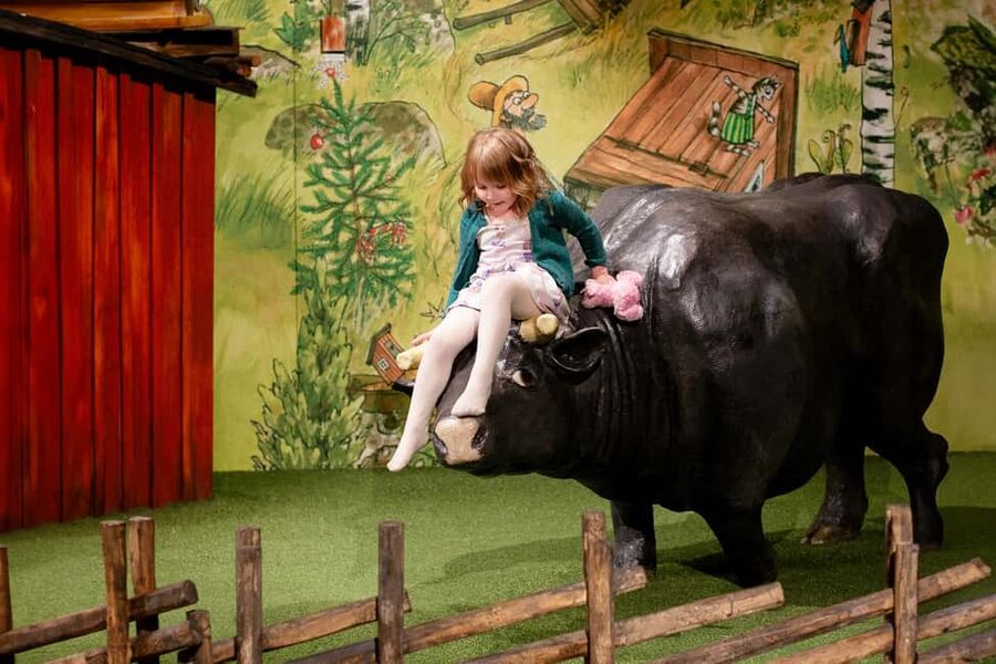 Malmö: Funnys Äventyr - Play Areas, Kids’ Theater & Carousel - Funny’s Garden Café and the Moomin Shop upstairs