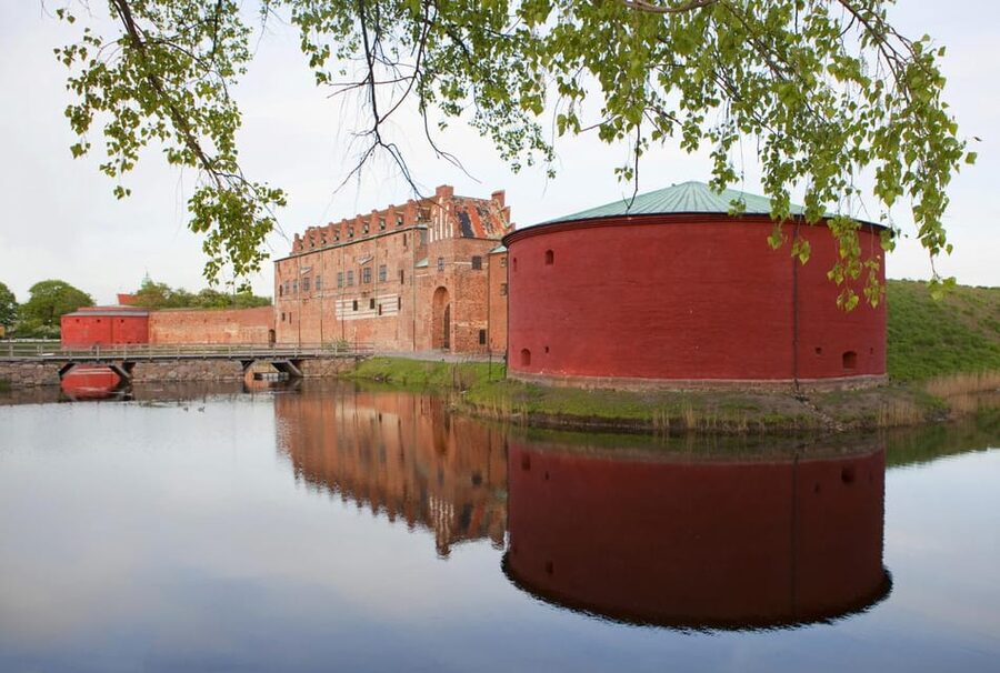 Malmö: Sightseeing and Landmarks tour by bike - Key things to know before you pedal in Malmö
