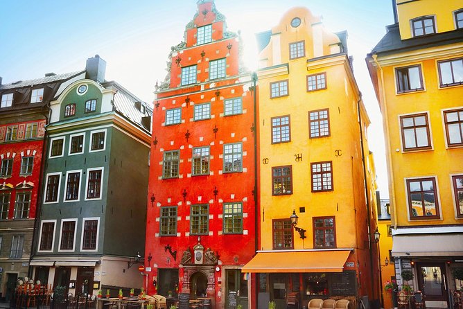 Old Town Tour of Stockholm - Getting there: Kindstugatan 1 and the chestnut tree meet-up