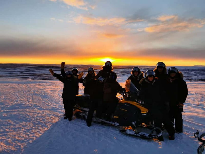 Once-in-a-lifetime Snowmobile Safari to Lapland Viewpoint - The ride toward Máttaráhkká: warming up with the outdoors