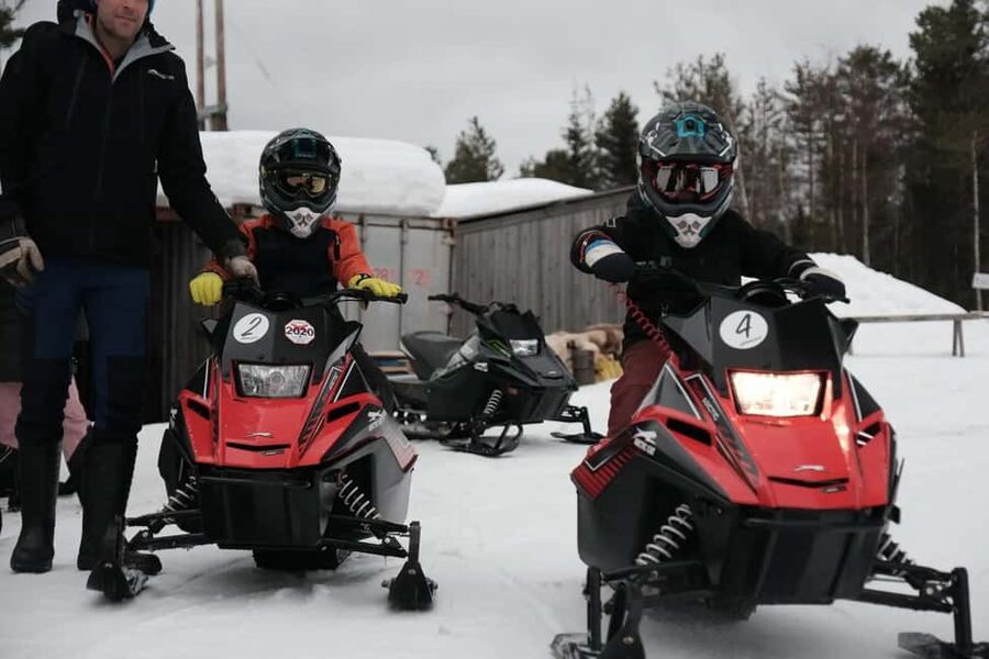 Sälen: Mini Snowmobile Adventure on Private Track - Mini snowmobiles in Sälenfjällen: short, fun, and built for control