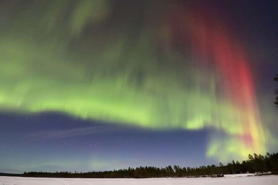 Sälen: Northern Lights Snowshoe Adventure with Pickup - From hotel pickup to Köarskärsfjället foot, you start in winter mode