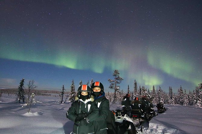 Snowmobile Aurora Expedition with dinner - Kiruna aurora by snowmobile, not a bus stop