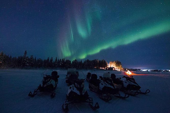 Snowmobile Aurora Expedition with dinner - Meeting point and getting your cold-weather kit in Kiruna