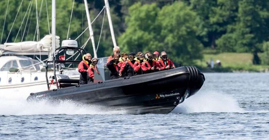 Stockholm: 2-Hour RIB Speed Boat Tour of the Archipelago - Why a RIB Speed Boat Feels So Much Better Than a Regular Cruise