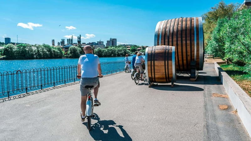 Stockholm 3-Hour Private Guided Bike Tour - Rålambshovsparken to Långholmen: Where the City Feels More Like Home