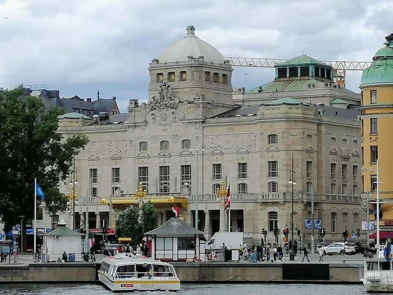 Stockholm: A Beauty On The Water - Old Town Walk & Boat Trip - Parliament, the Royal Palace, and the buildings that explain Swedish power