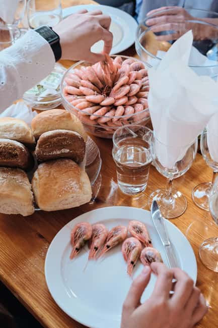 Stockholm All-You-Can-Eat Shrimp or Tacos Cruise & Livemusic - Key things to know before you go