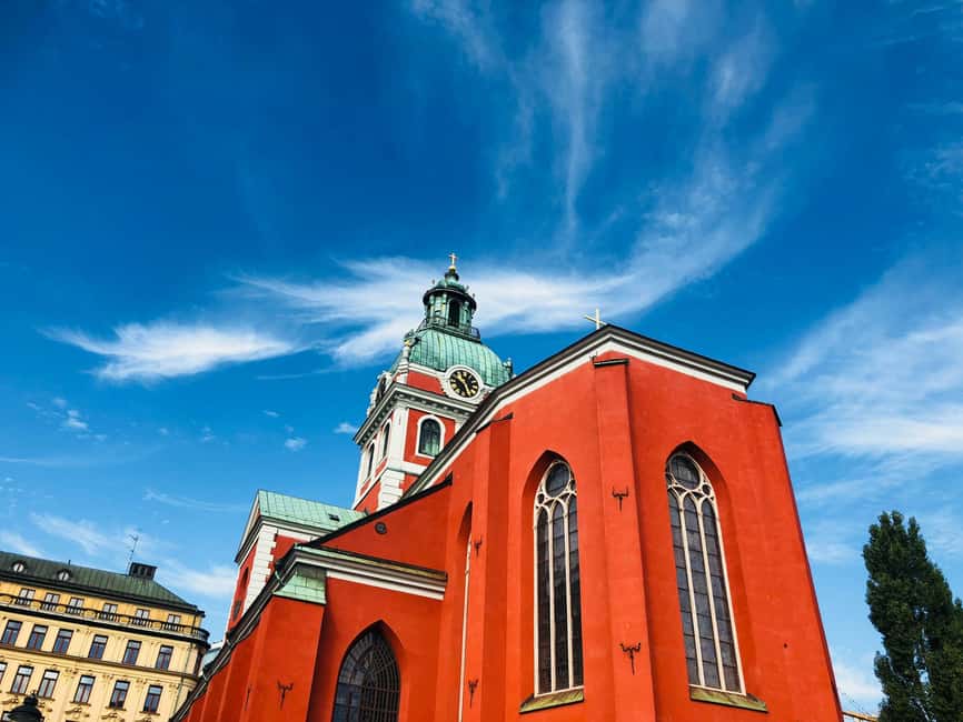 Stockholm City Center: Kungsträdgården Norrmalm Guided Tour - Blasieholmen and its “quiet power” behind marble façades