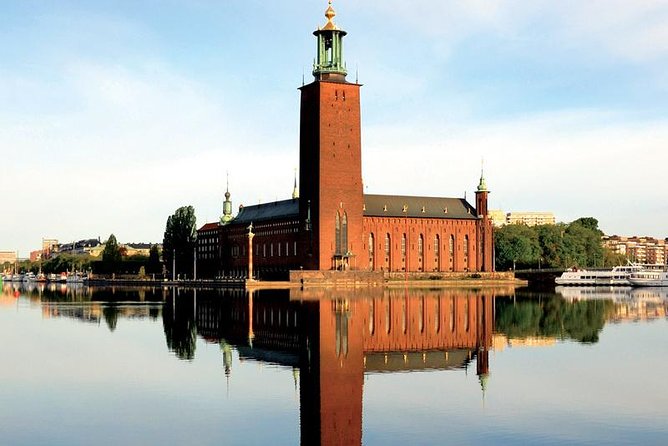 Stockholm City Tour + VAASA Museum VIP car (private service) - Why a private Stockholm city loop feels different than DIY