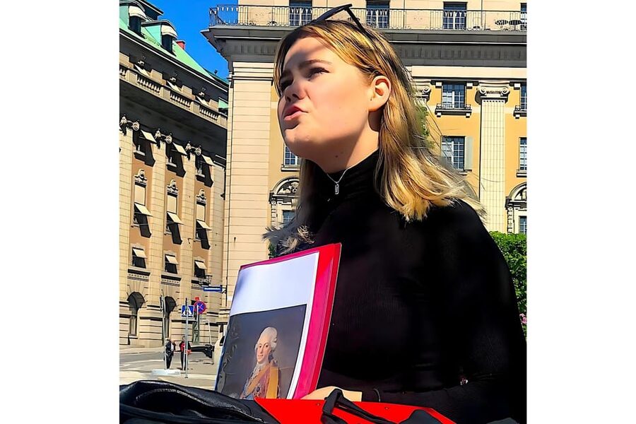 Stockholm Gamla Stan: Old Town Walking Tour with Local Guide - Who this tour fits best, and who should choose another option