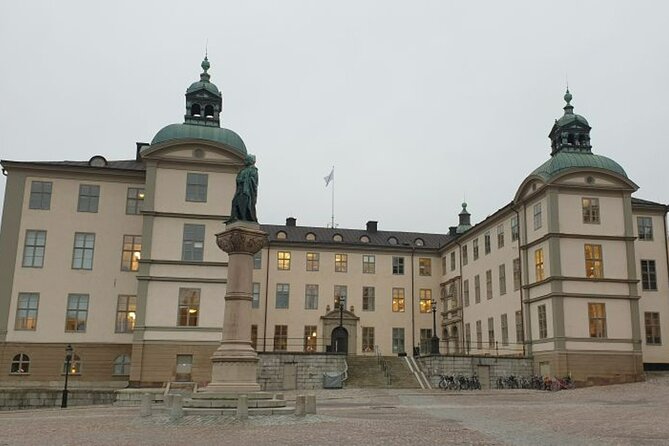 Stockholm Ghost Hunt: Self-Guided Tour and Puzzle Adventure - Key things that make this Stockholm ghost hunt work