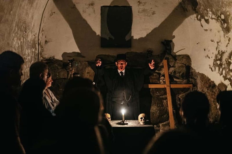 Stockholm: Ghost Walk and Historical Tour - The 1.5 Hours: What You Do From Start to Finish